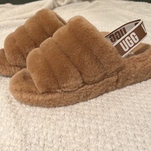UGG fluff yeah slide